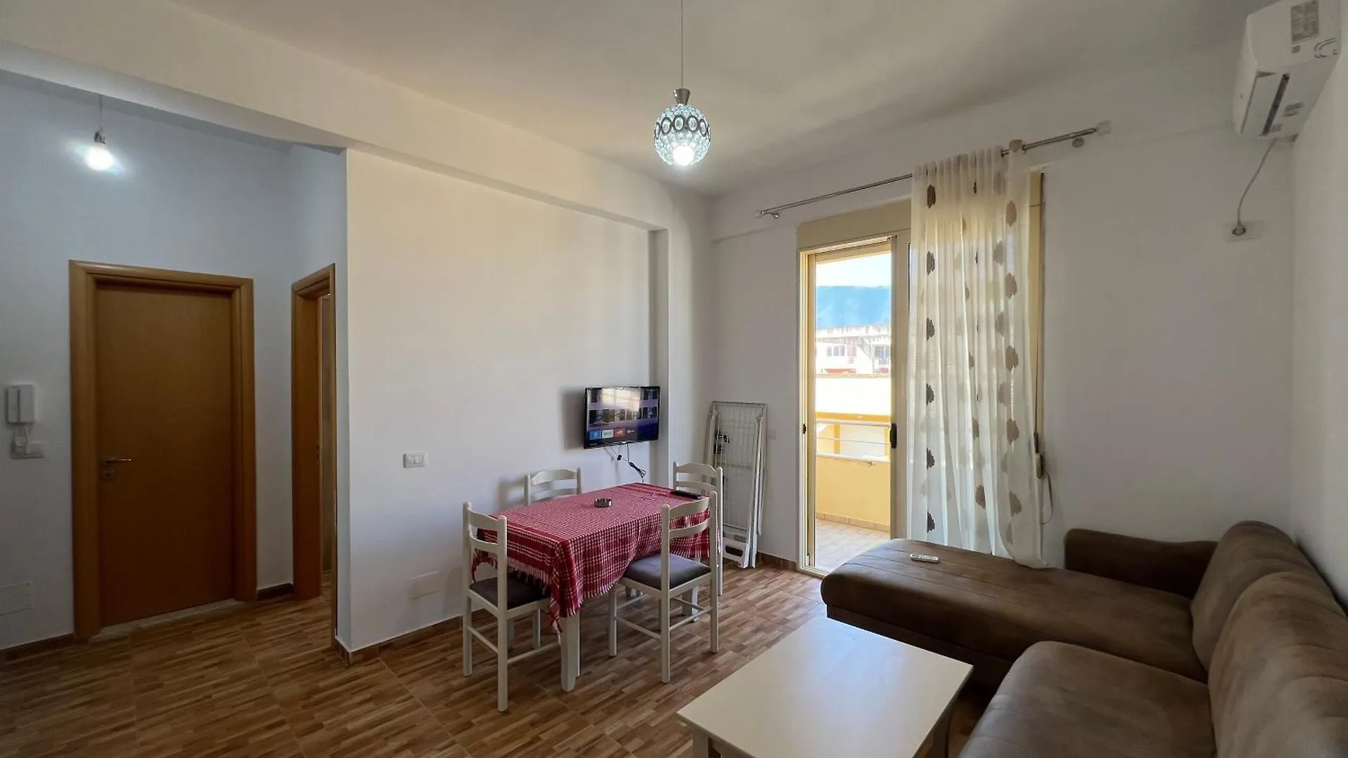 360 Degree Sea & Mountain Panorama View Apartments With Grand Terrace Orikum